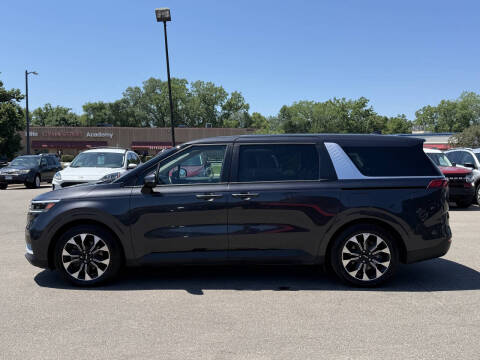 2024 Kia Carnival EX
