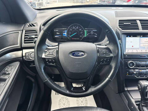 2018 Ford Explorer XLT