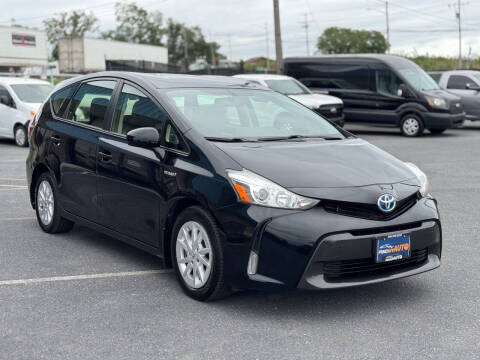 2017 Toyota Prius v Four