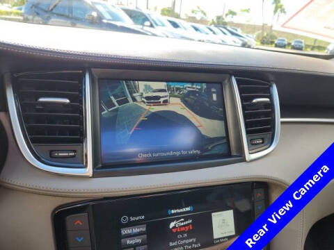 2025 Infiniti QX50 Luxe