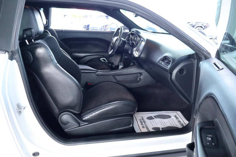2017 Dodge Challenger