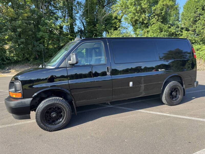 2017 GMC Savana 2500