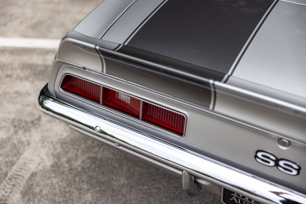 1969 Chevrolet Camaro 36