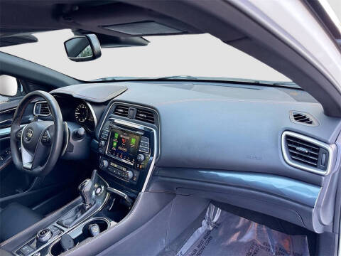 2021 Nissan Maxima 3.5 SR