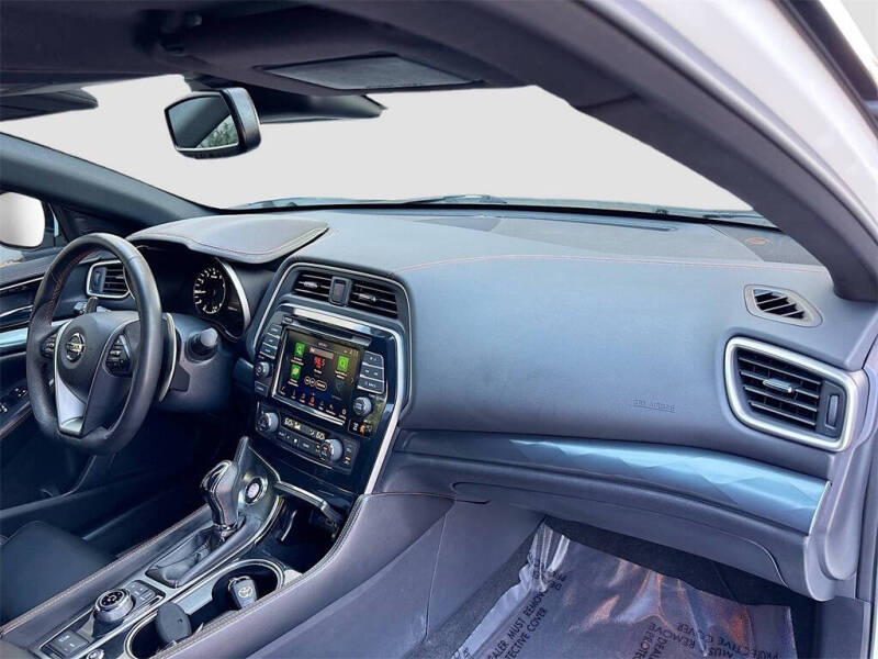 2021 Nissan Maxima 3.5 SR