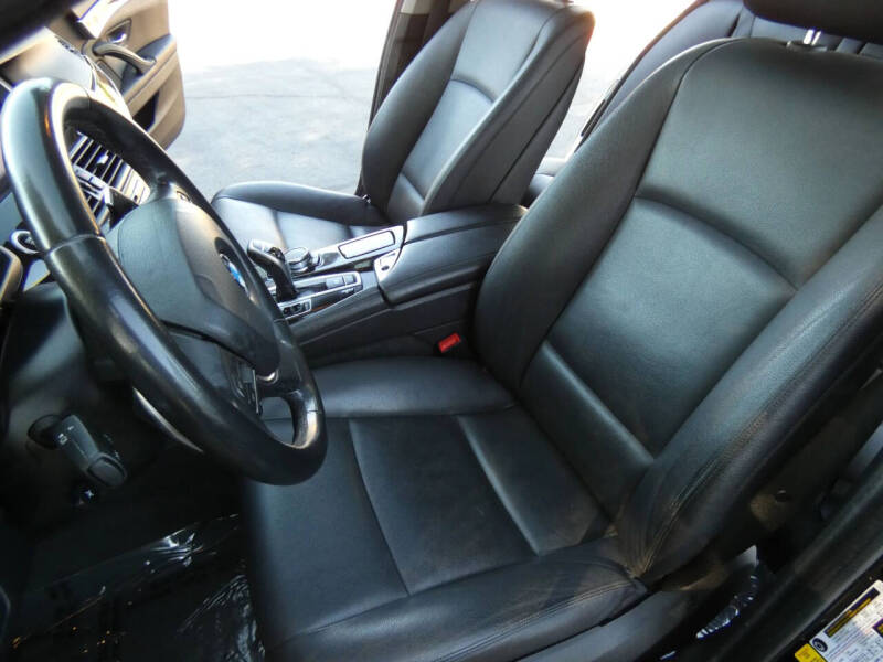 2016 BMW 5 Series 535i