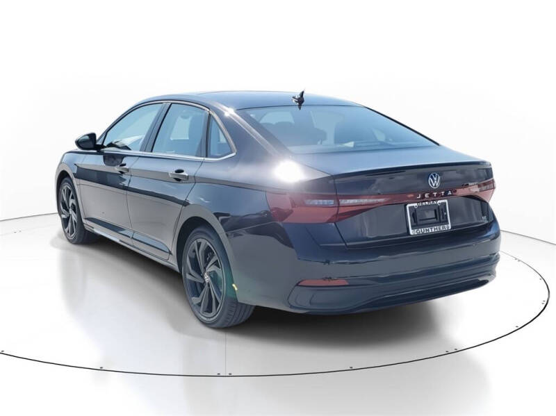 2025 Volkswagen Jetta SE