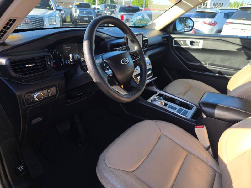 2021 Ford Explorer