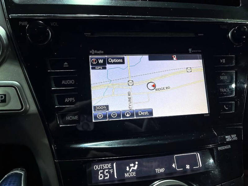 2016 Toyota Prius v