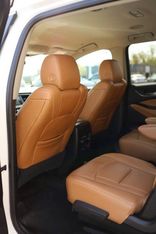 2018 Buick Enclave Essence