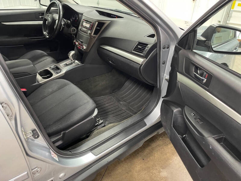 2012 Subaru Outback 2.5i Premium