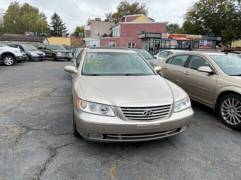 2006 Hyundai Azera for sale at Chambers Auto Sales LLC in Trenton NJ