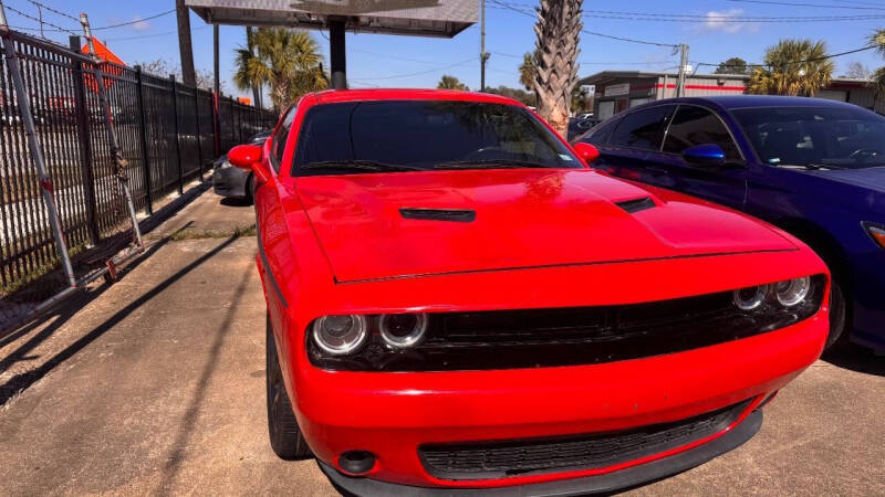 2015 Dodge Challenger SXT