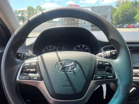 2019 Hyundai Accent