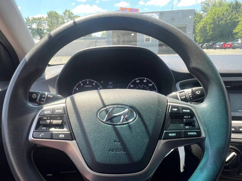 2019 Hyundai Accent