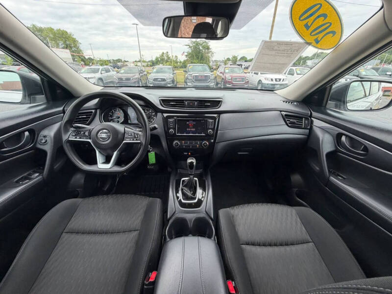 2020 Nissan Rogue