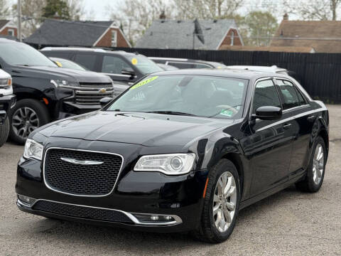 2017 Chrysler 300 Limited