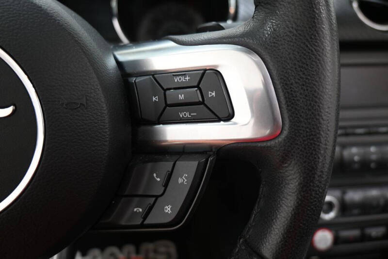 2016 Ford Mustang V6