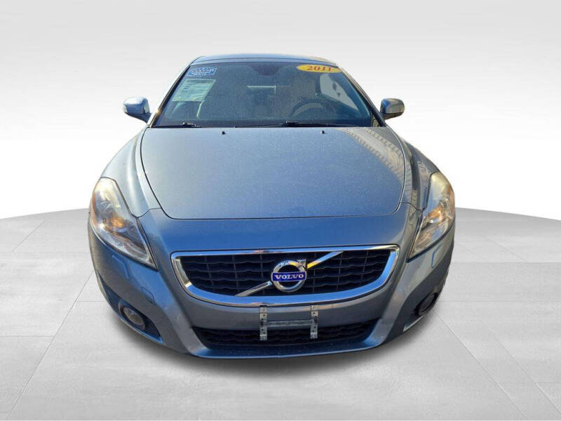 2011 Volvo C70 T5