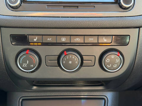 2015 Volkswagen Tiguan SE