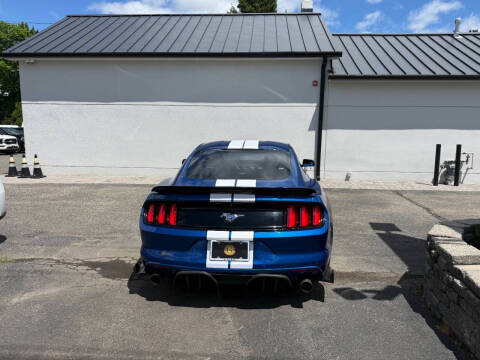 2017 Ford Mustang EcoBoost Premium