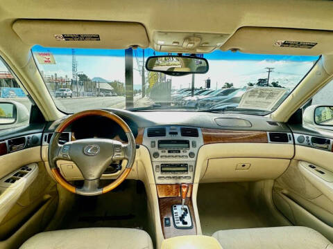 2005 Lexus ES 330