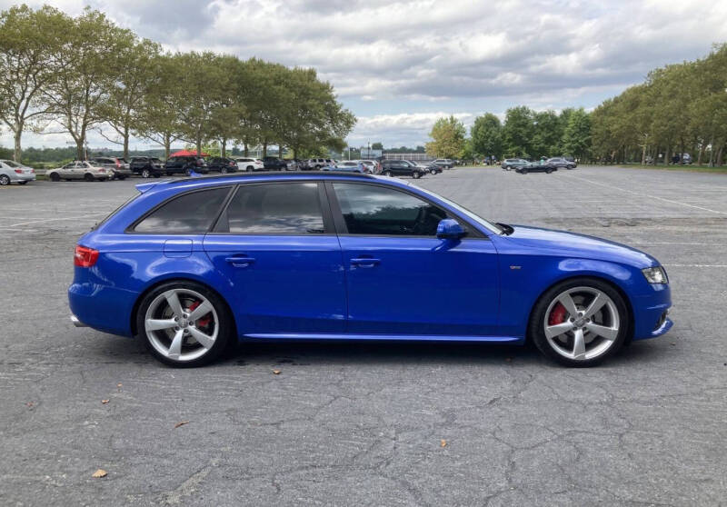 2012 Audi A4 Premium's photo