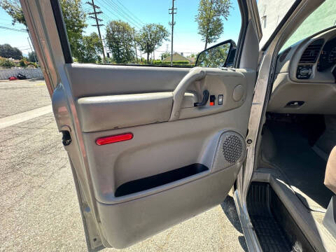 2004 Chevrolet Astro