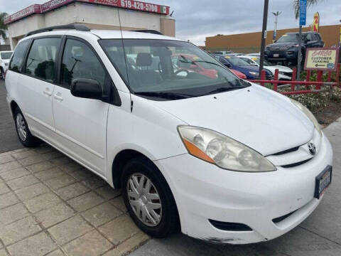 2007 Toyota Sienna for sale at CARCO OF POWAY in Poway CA
