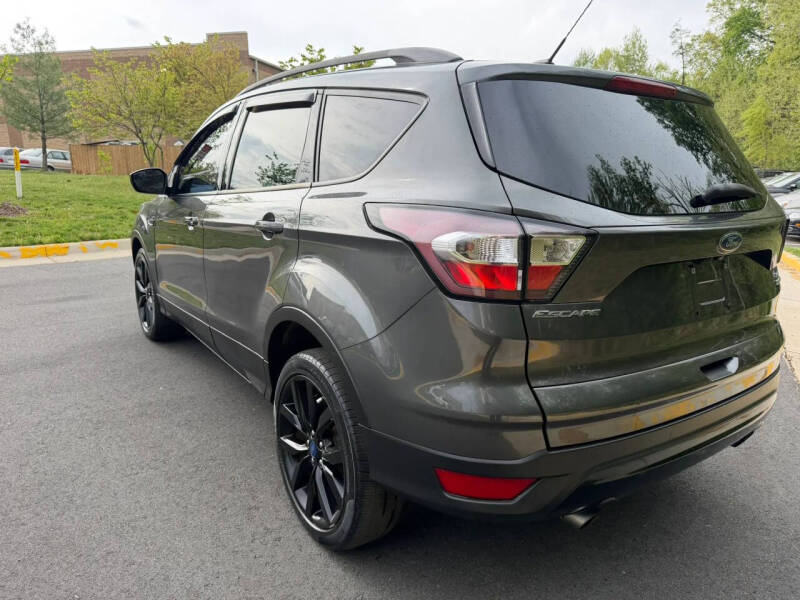 2018 Ford Escape SE