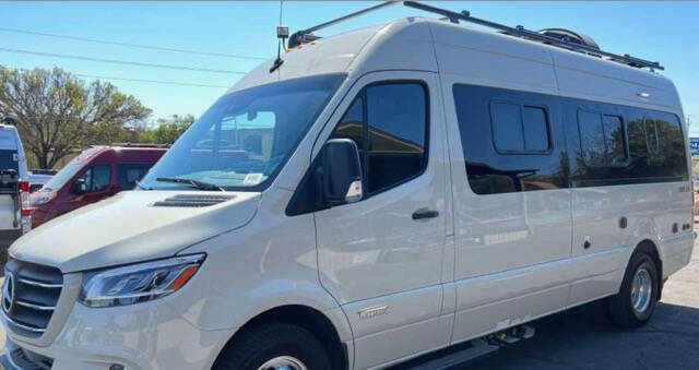 2020 Winnebago Boldt 70KL