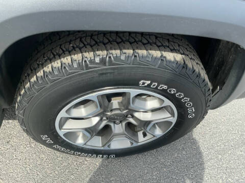 2022 Jeep Cherokee Trailhawk