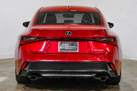 2022 Lexus IS 300