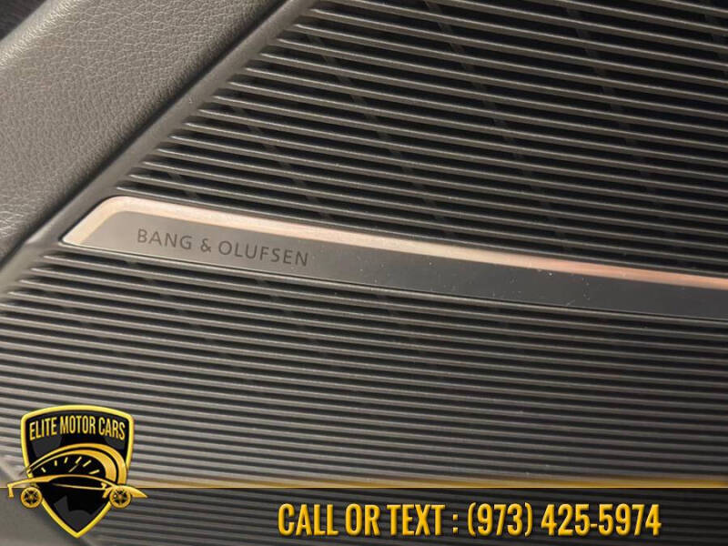 2021 Audi Q8 quattro Premium Plus 55 TFSI