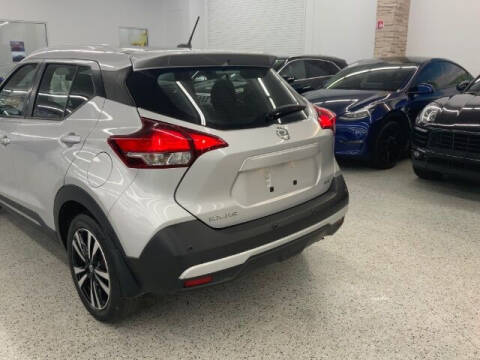 2020 Nissan Kicks SR