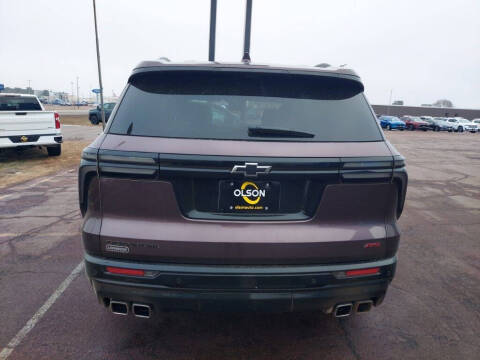 2024 Chevrolet Traverse RS