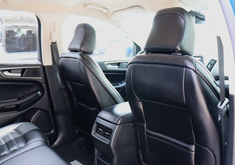 2021 Ford Edge SEL