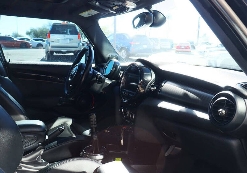 2017 MINI Hardtop 4 Door Cooper S