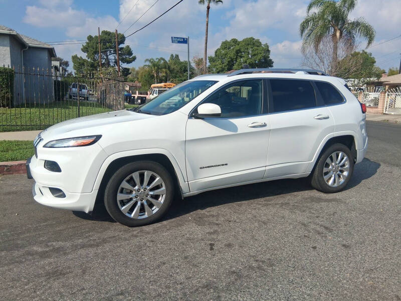 2017 Jeep Cherokee Overland