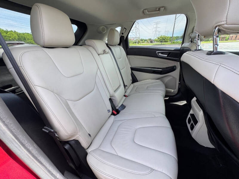 2016 Ford Edge Titanium