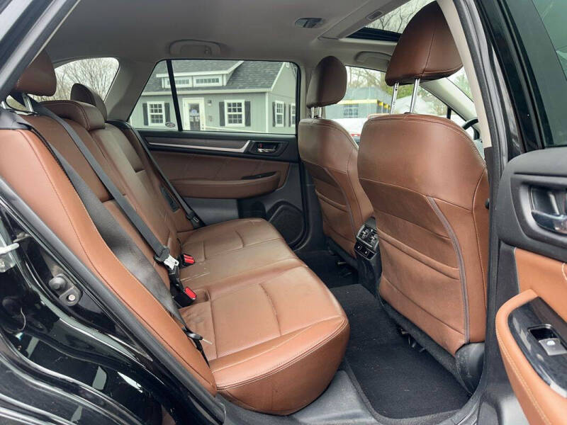 2017 Subaru Outback 2.5i Touring