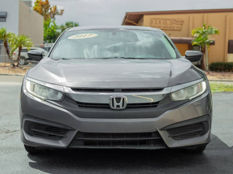 2017 Honda Civic EX's photo