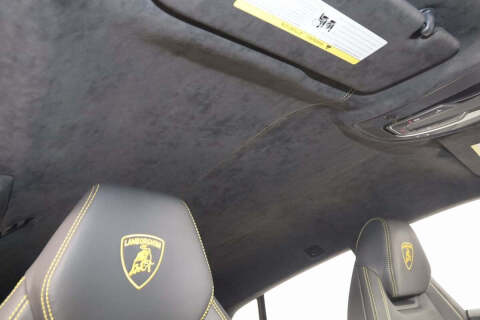 2021 Lamborghini Urus