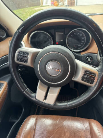 2013 Jeep Grand Cherokee Overland Summit