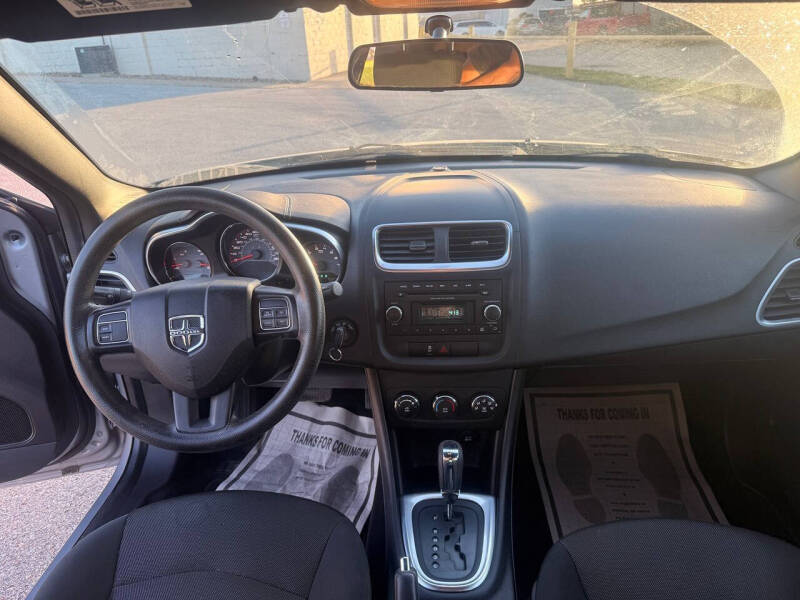 2014 Dodge Avenger SE