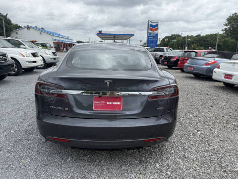2015 Tesla Model S 70D