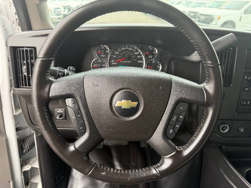 2021 Chevrolet Express 2500