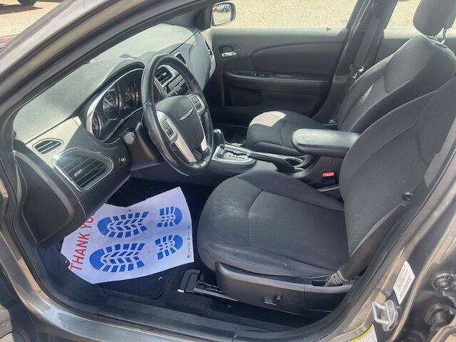 2013 Chrysler 200 Touring