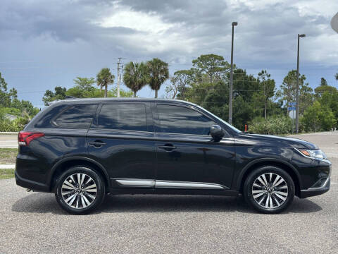 2020 Mitsubishi Outlander ES