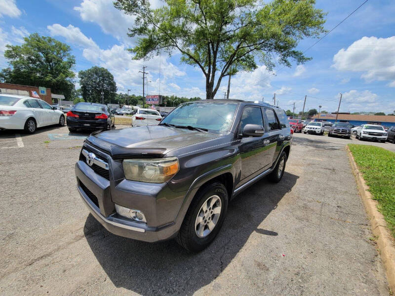 2012 Toyota 4Runner SR5's photo